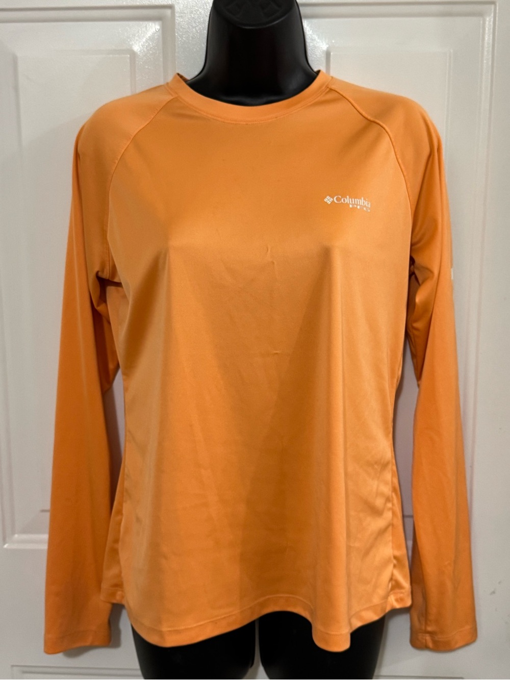 Columbia Women's Orange Long-Sleeve Performance Top